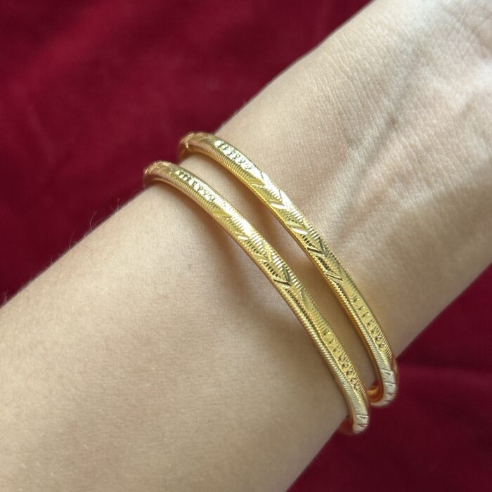 PIPE ARROW BANGLE-BA001