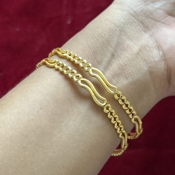 SREELAYAM BANGLE-BA008