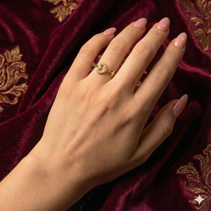 ADJUSTABLE RING  WHITE GOLDEN HEART (AR012)