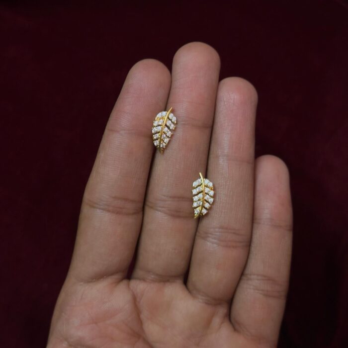 DIAMOND REPLICA STUD/ NOSE PIN  (STD019)