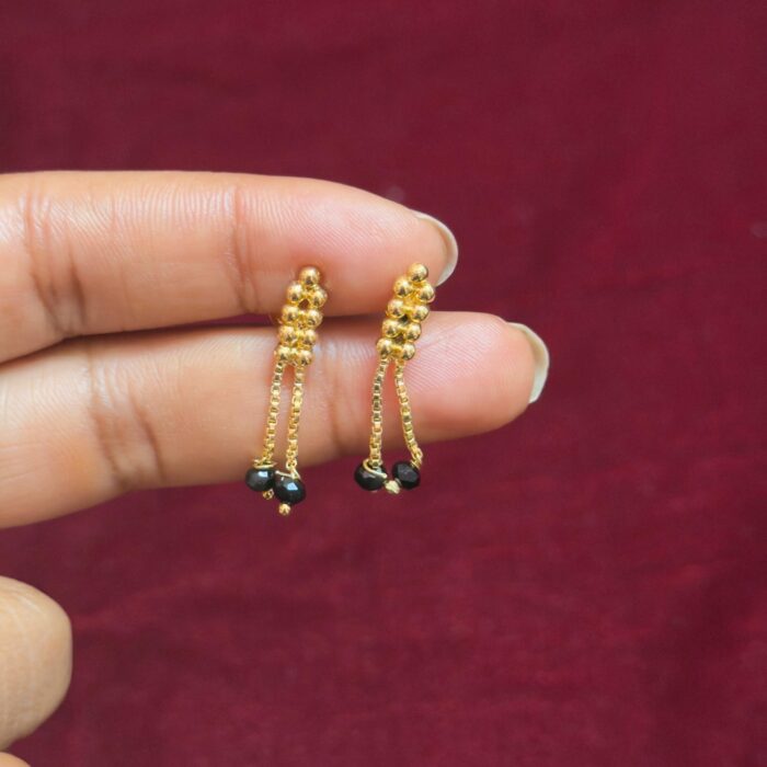 PREMIUM GOLD HANGING STUD BLACK ( GHSTD002)