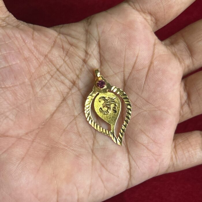 PINK STONE OHM THALI(HT018)