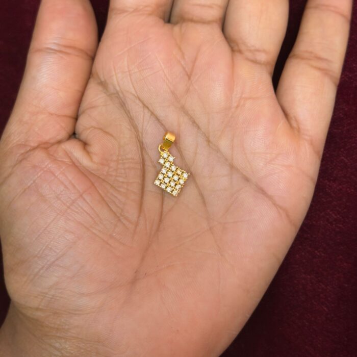 DIAMOND REPLICA SMALL SQUARE PENDANT (DRL017)