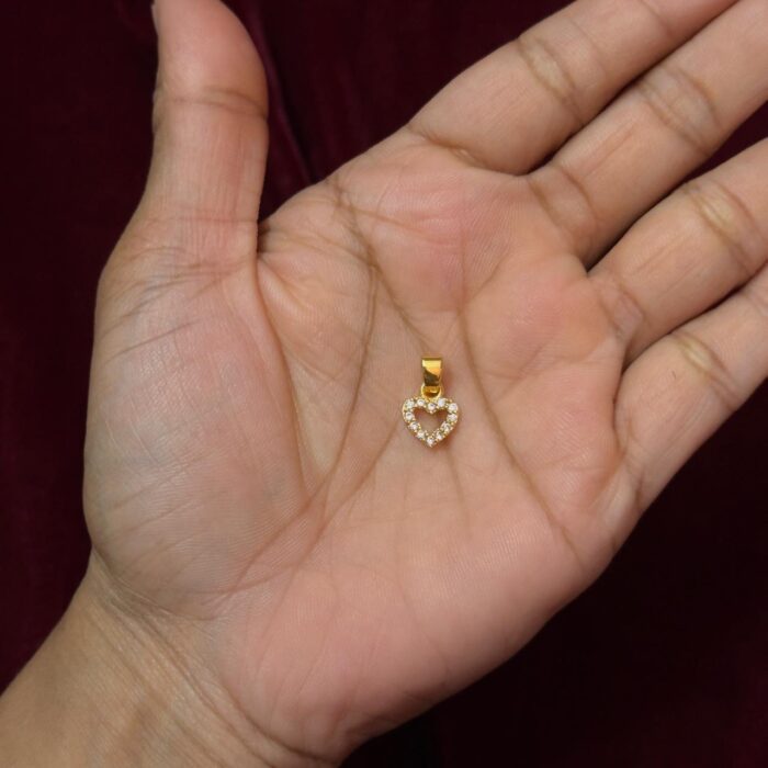 DIAMOND REPLICA  LOVE PENDANT (DRL003)