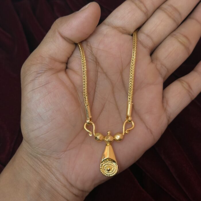 18 INCH SNAKE CHAIN WITH MANITHALI (HT6P002)
