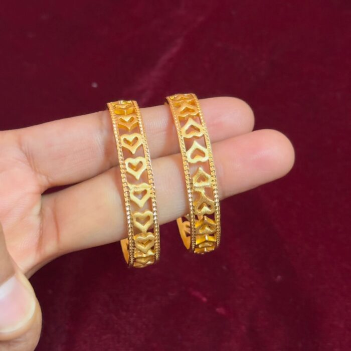 KIDS GOLD PLATE LOVE BANGLE (KD025)
