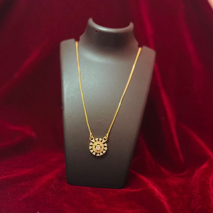 GOLD PLATED 18INCHS AD FLOWER PENDENT (NECK039)