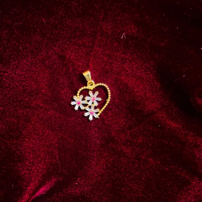 NIL027 GOLD PLATED LOVE FLOWER PENDENT
