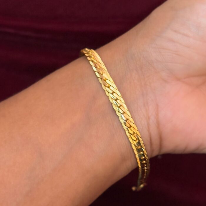 6 GOLD PLATED UNISEX BRACELET (MB004)