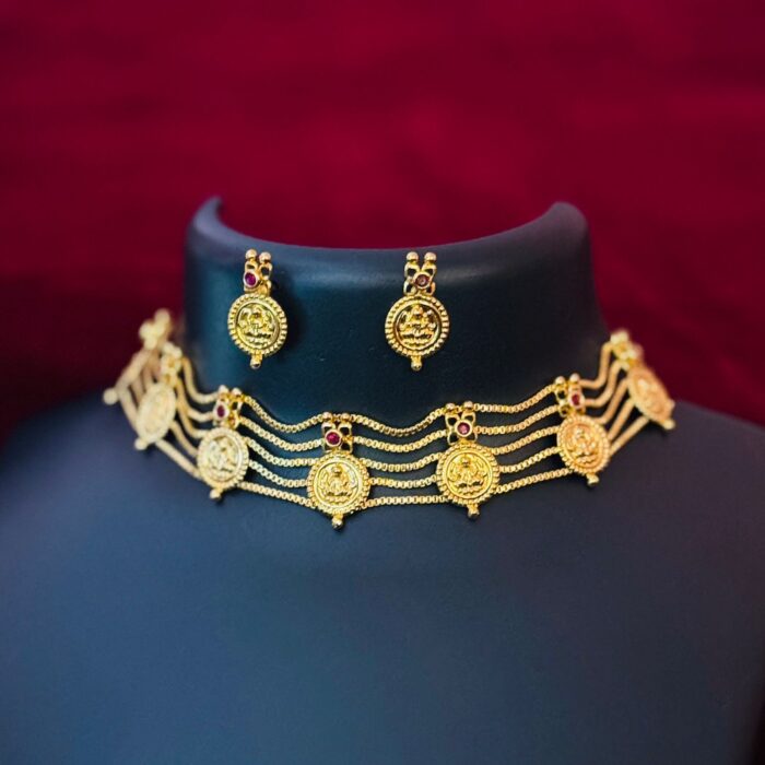 GOLD PLATED KASHU CHOKER WITH EARRINGS (TC012)