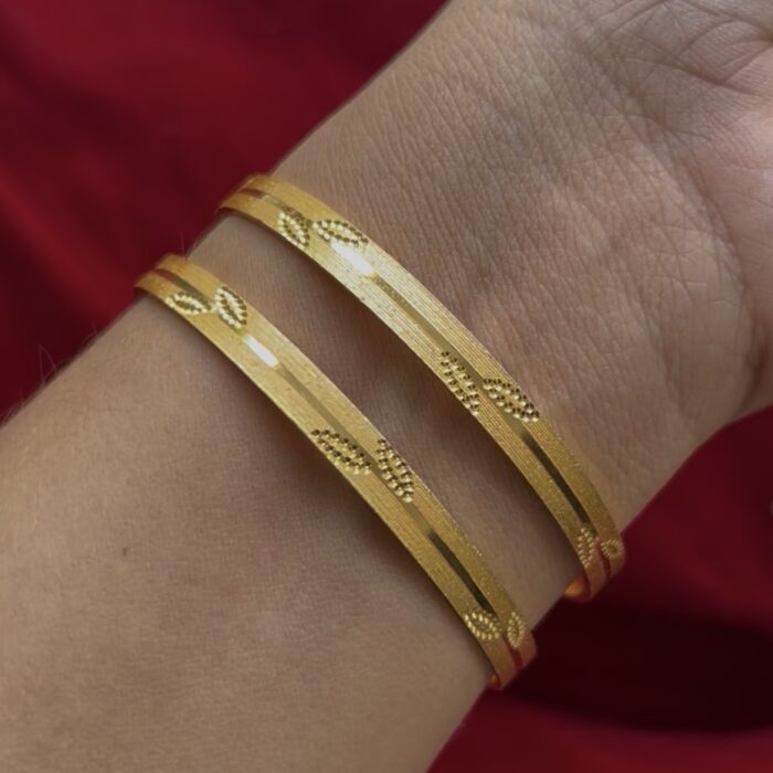 MATT LEAF LINE BANGLES (BA024)