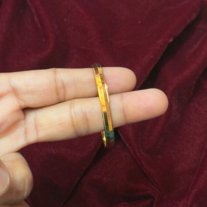 KIDS GOLD PLATED PLAIN BANGLE (KD038)