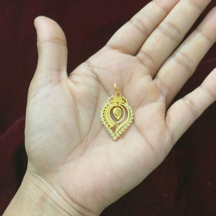 DIAMOND REPLICA SHANG OHM THALI (HT032)
