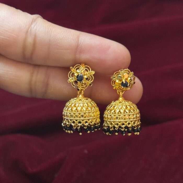 GOLD PLATED BLACK BEADED JUMKA (JK017)