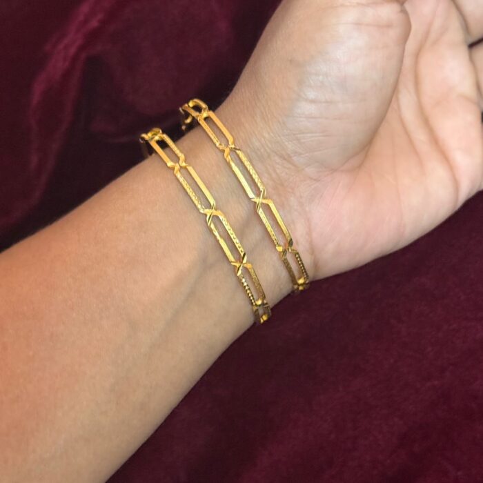 DOT X LINE BANGLE (BA033)