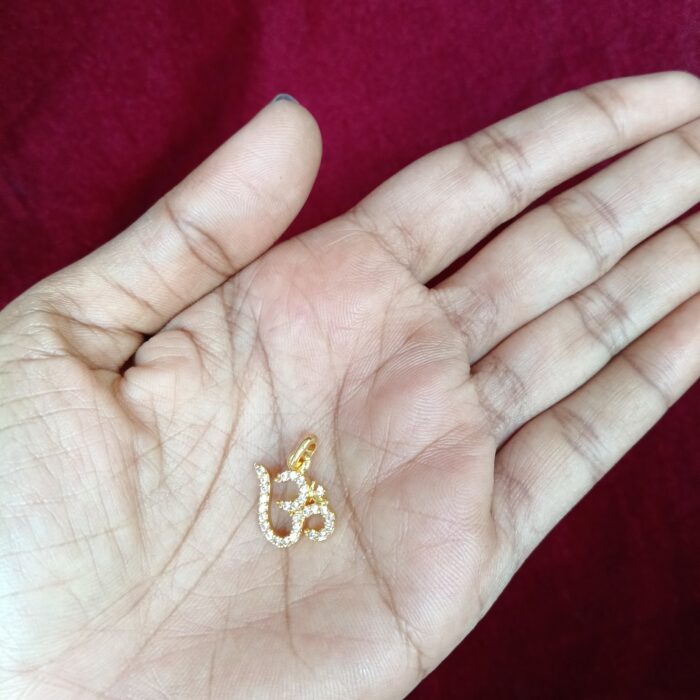 UNISEX DAIMOND REPLICA OHM THALI (HT033)