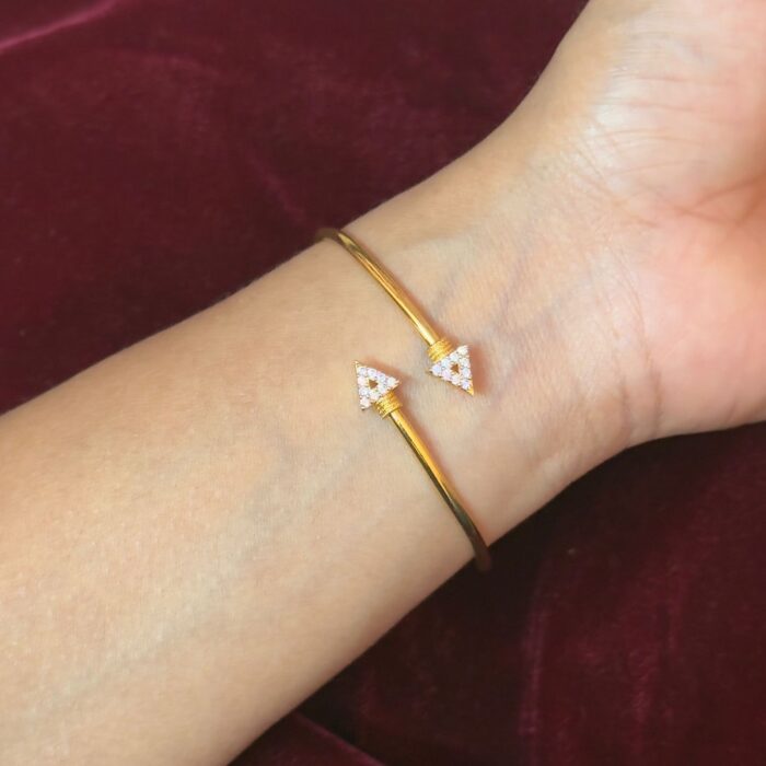 ADJUSTABLE BANGLE TRIANGLE (AB013)