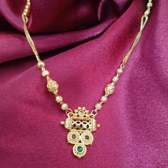 GOLD PLATED BALL LAYER NECKPIECE (NECK044)