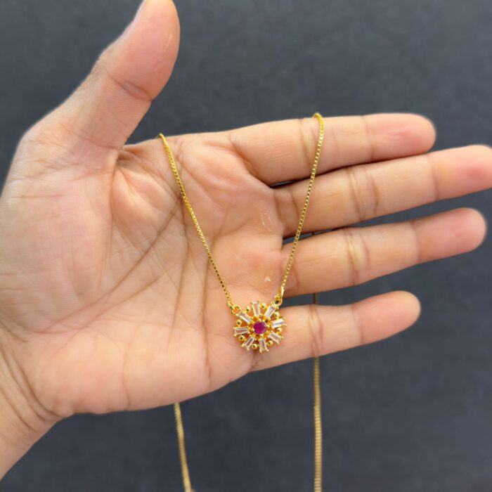 (NECK061) 18INCHS GOLD PLATED PINK BLOOM PENDENT