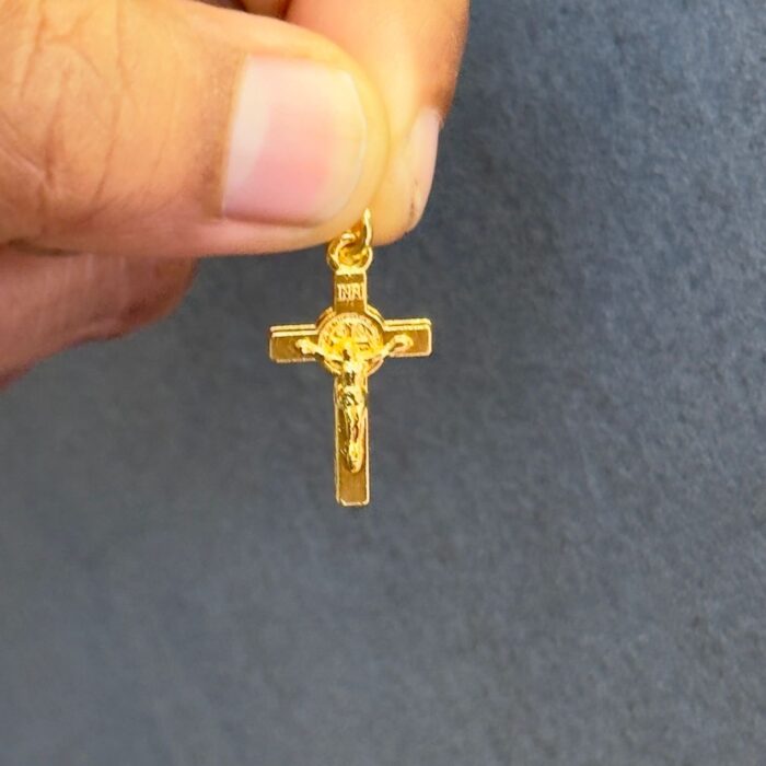 CHRISTIAN THALI SMALL JESUS (CL022)