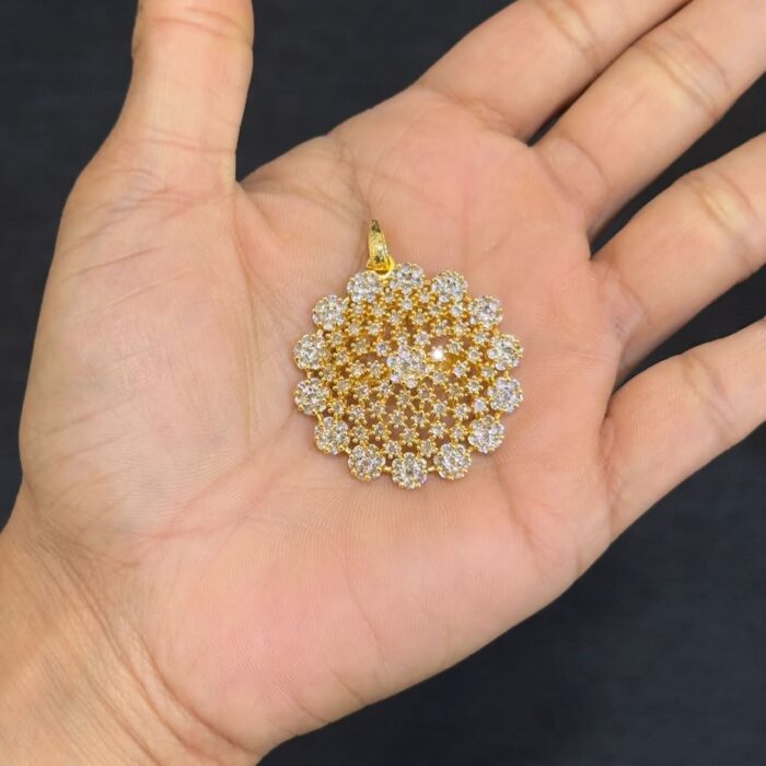 NON IDOL AD STONE BIG FLOWER PENDENT (NIL030)