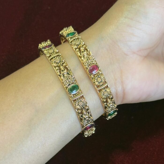 ATQB35 ANTIQUE WEDDING BANGLE
