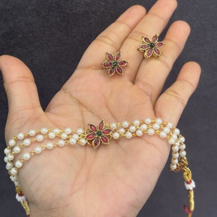 ATQ17 FLOWER PEARL CHOKER