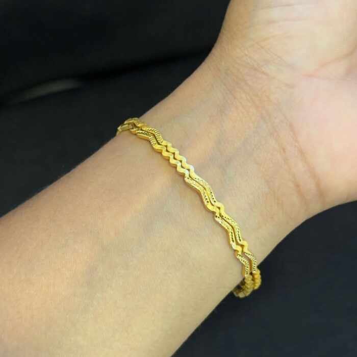 GOLD PLATED BANGLE (BA038)