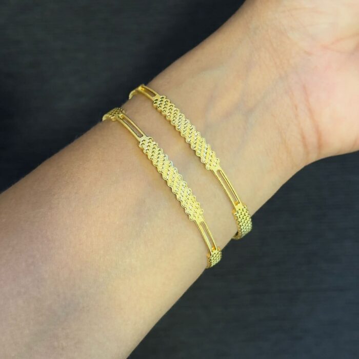 GOLD PLATED BANGLE ( BA040)