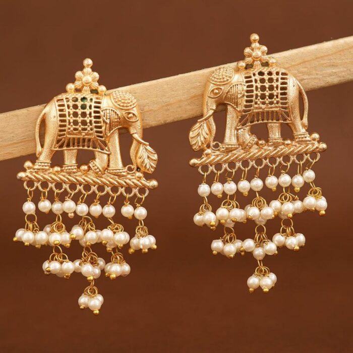 (ATQ JK 53) ANTIQUE PEARL HANGING HAATHI EARRING