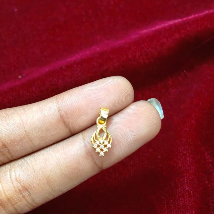 DIAMOND REPLICA PENDANT (DRL030)