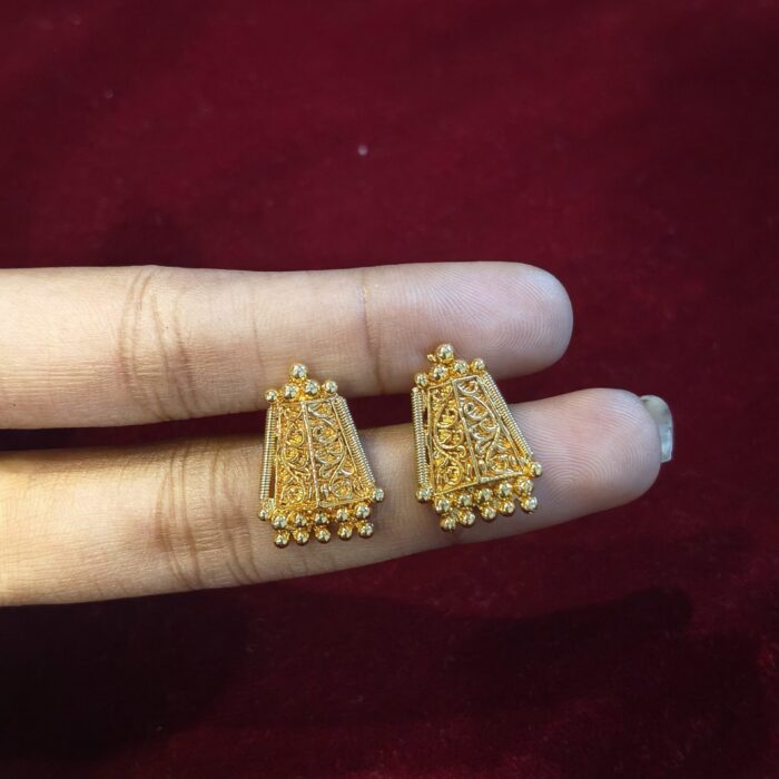(GSTD019) GOLD PLATED GOLD STUD