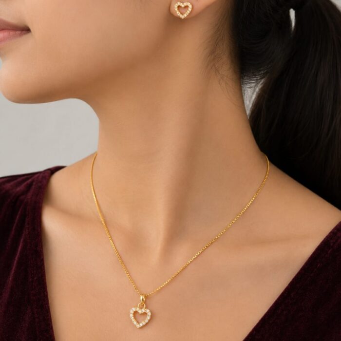 DIAMOND REPLICA SET LOVE(18 INCH CHAIN PENDANT WITH EARNING)