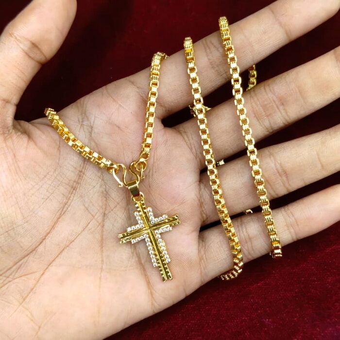 24 INCHES CHAIN WITH PREMIUM AD STONE CROSS PENDENT