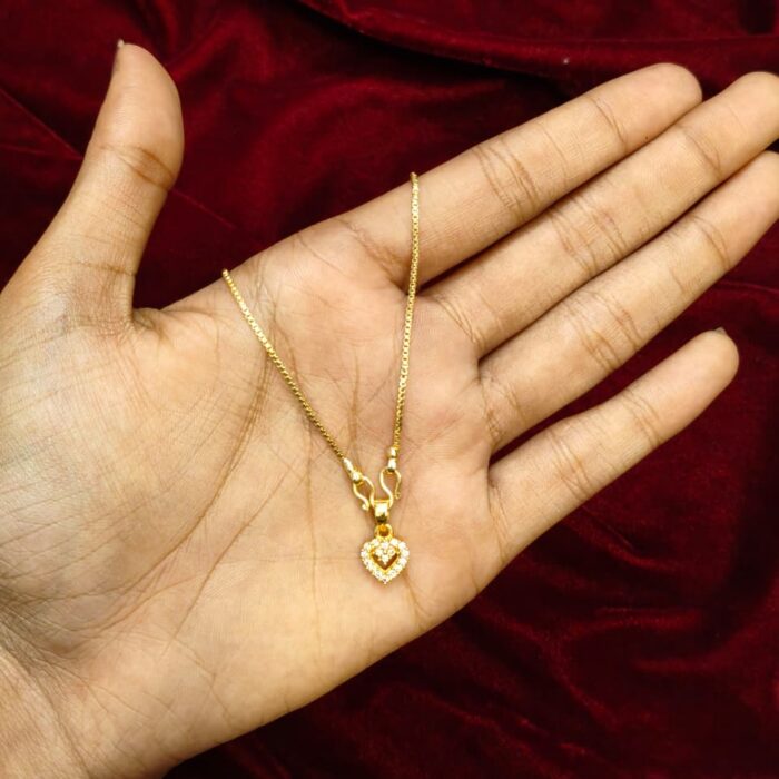 18 INCHES BOXCHAIN CHAIN WITH DIAMOND REPLICA PENDENT