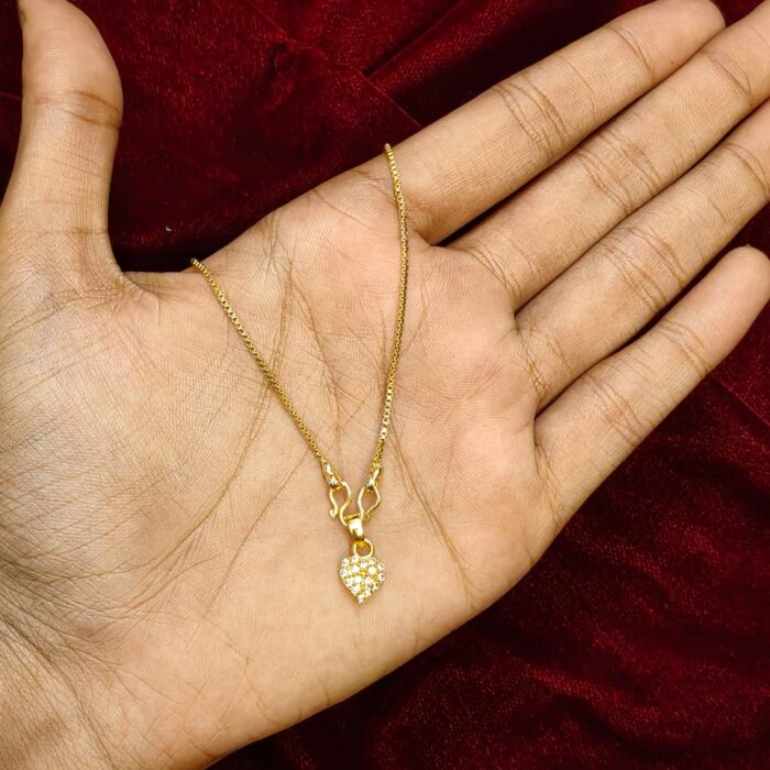 18 INCHES BOXCHAIN CHAIN WITH DIAMOND REPLICA PENDENT