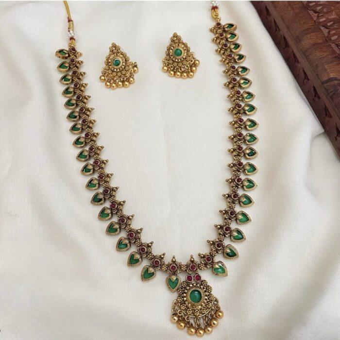 ATQ 48 ANTIQUE PLAKKA LONG HARAM WITH EARRING
