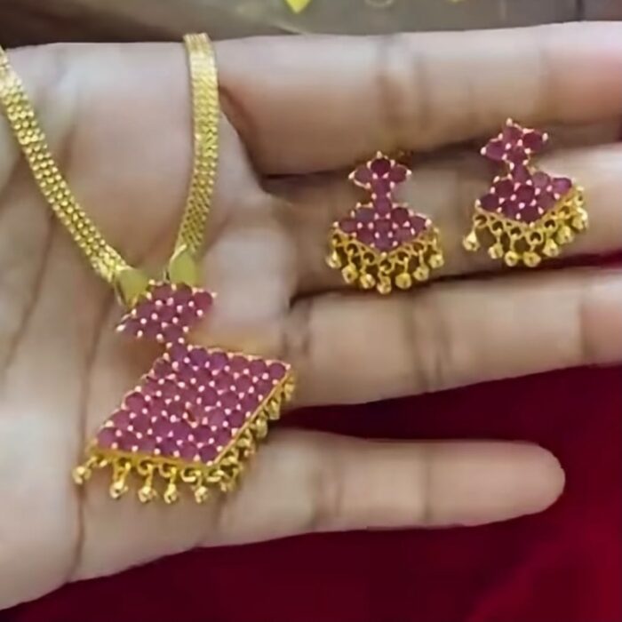 (TC049) TRADITIONAL GOLD PLATED PATHAKKAM CHAIN WITH EARRING SET